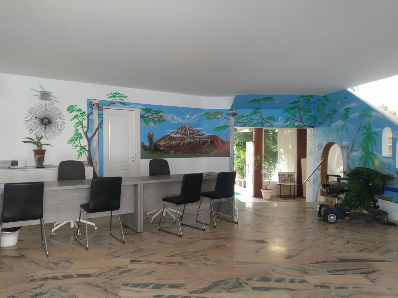 Apart Hotel Ponderosa أذيخي المظهر الخارجي الصورة